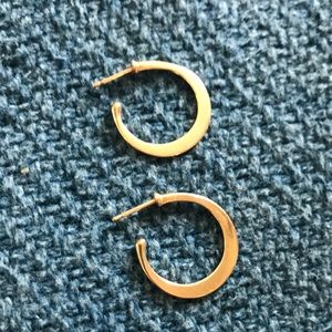Retired James Avery 14k Gold Cassandra Post Hoop Earrings
